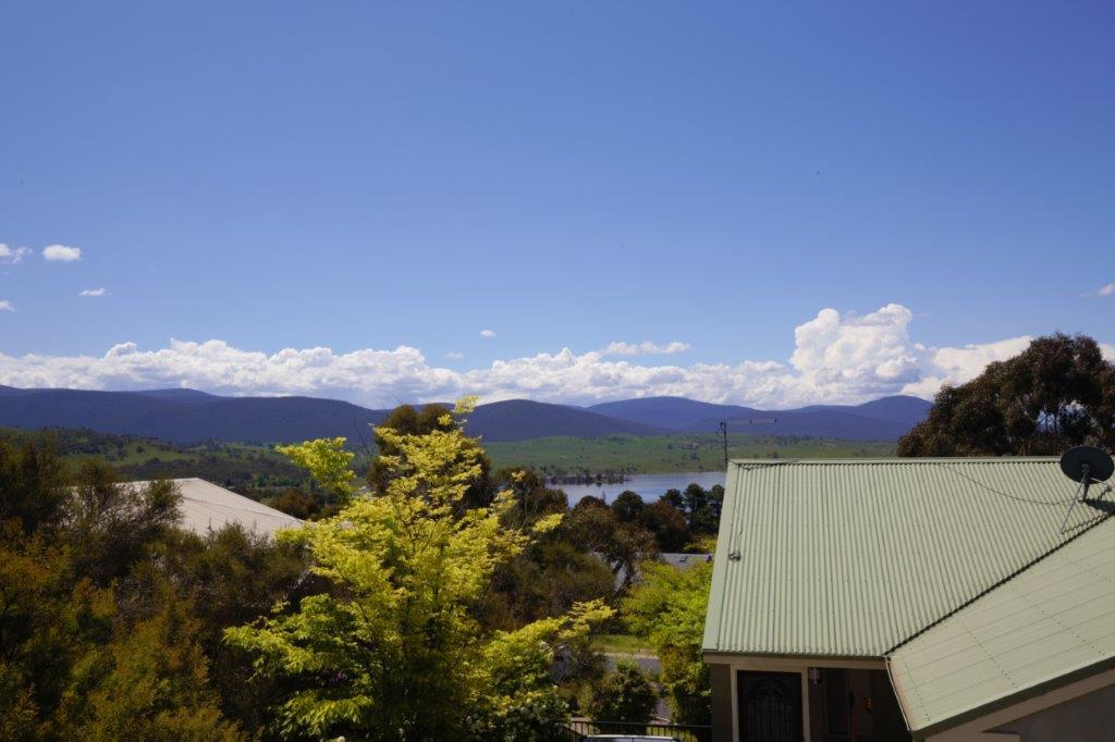 Penders Court, Jindabyne - View