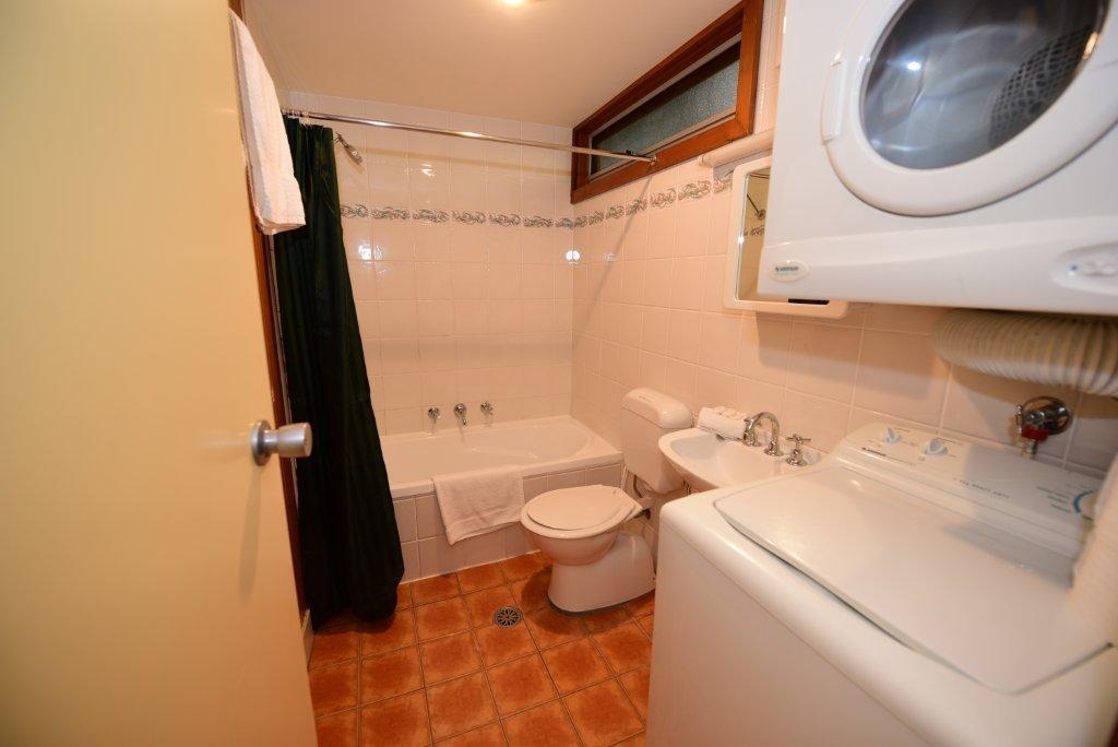 Karoonda 4, Thredbo - Bathroom and Laundry