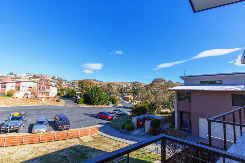  Khione 5, Jindabyne - Balcony and View