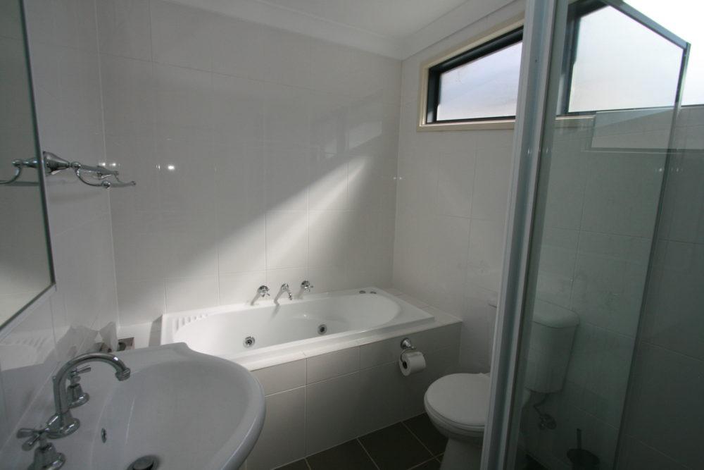 Northstar 9, Jindabyne - Bathroom 1